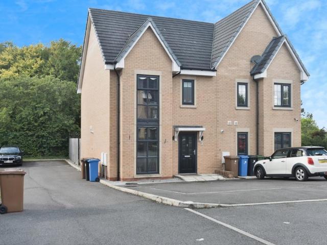 House for sale in Newton Wood, Greenheys
