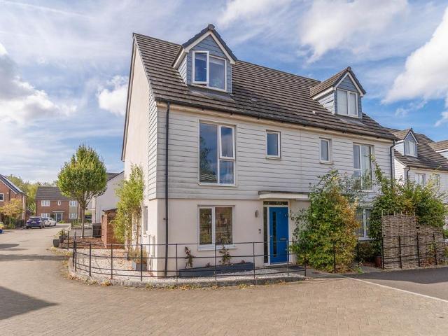House for sale in Glan Llyn, Wales