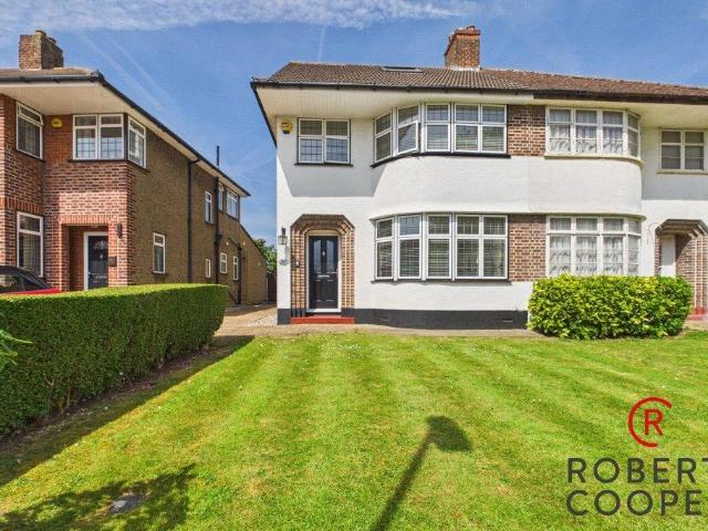 House for sale in Greater London
