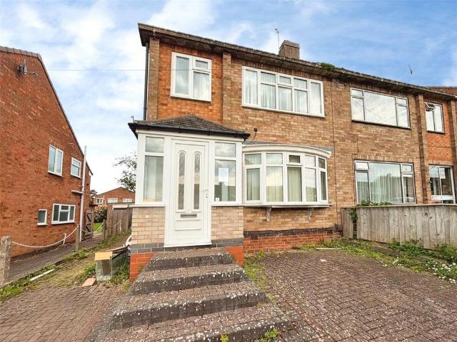 House for sale in Green Close, Warwickshire