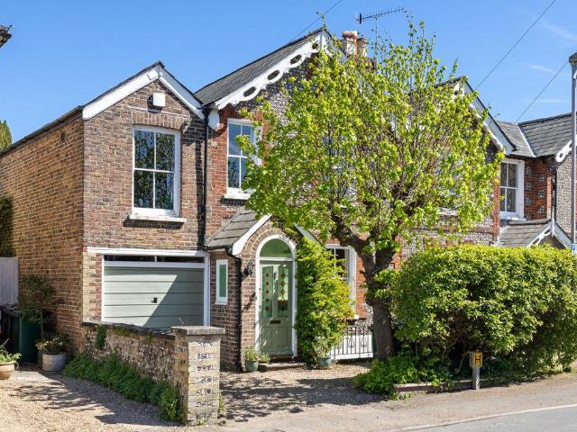 House for sale in Chichester, Littlecote