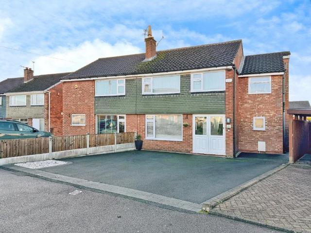 House for sale in Hazel Grove, Greater Manchester