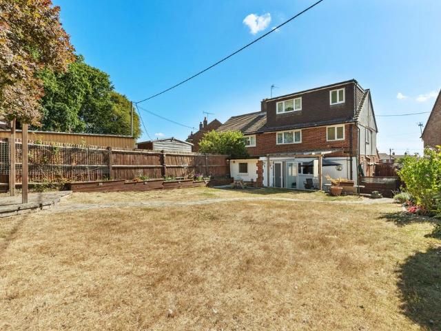 House for sale in Chepping Wycombe, Flackwell Heath