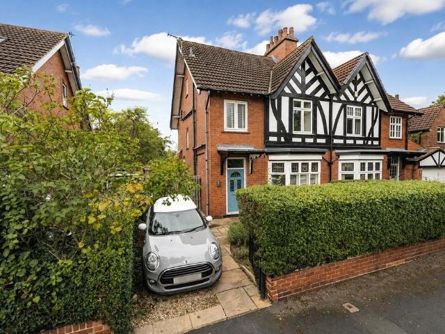 House for sale in West Park, West Yorkshire