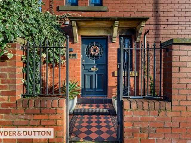 House for sale in Marland, Burnedge