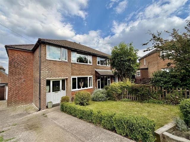 House for sale in Meltham, West Yorkshire