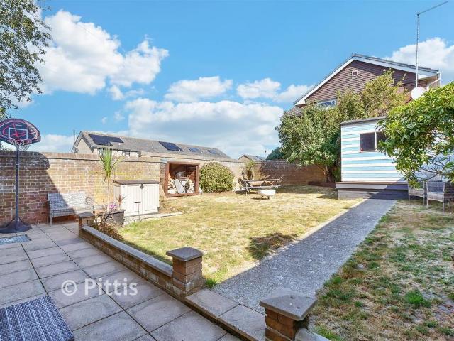 House for sale in Easton, Freshwater