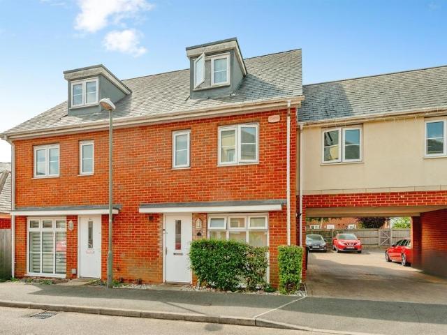 House for sale in Red Hill, Surrey