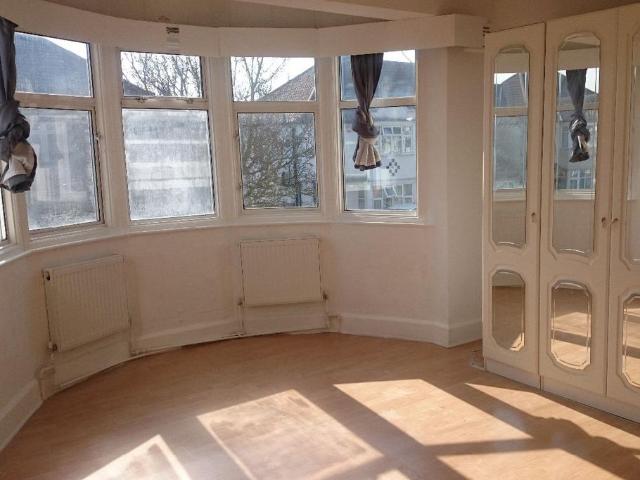 House for sale in Dollis Hill, Greater London