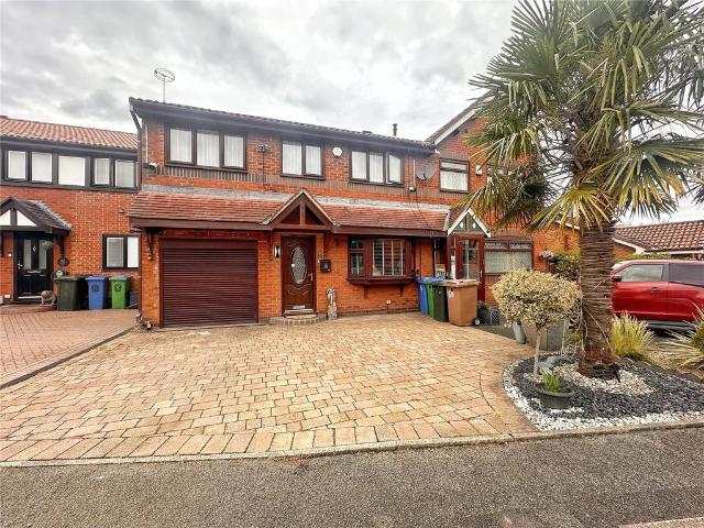 House for sale in Burnedge, Greater Manchester