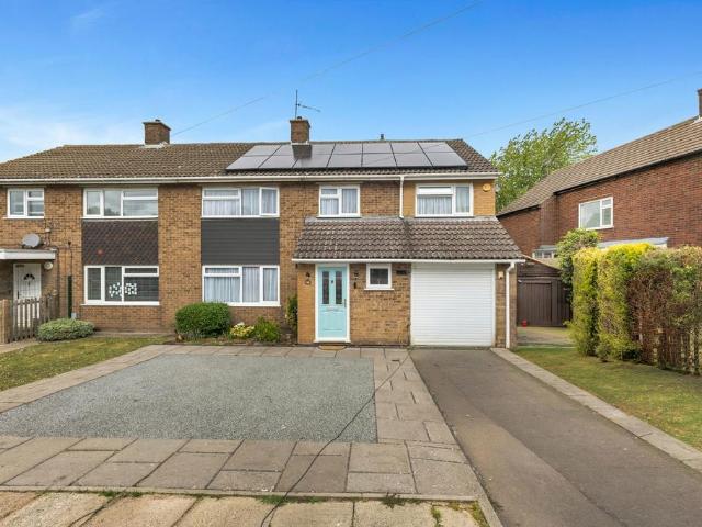 House for sale in Dunstable, Bedfordshire