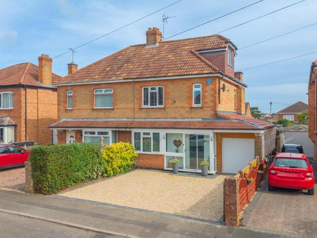 House for sale in Lyngford, Taunton