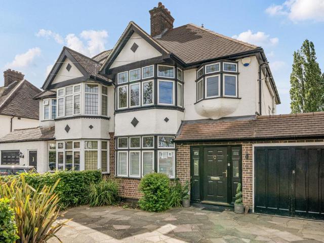 House for sale in St Mary Cray, Greater London