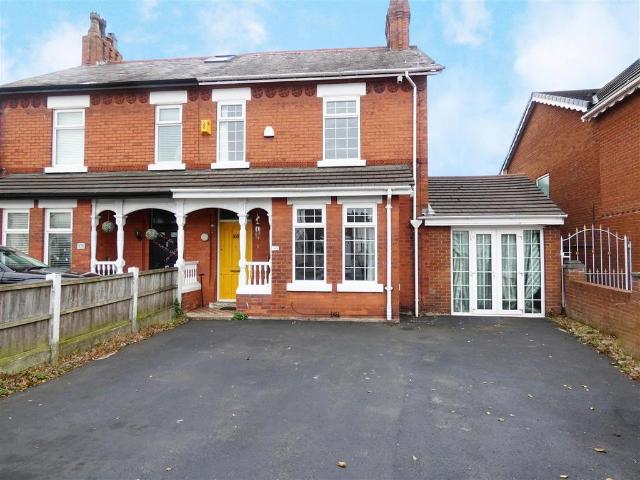 House for sale in Rainhill, St Helens
