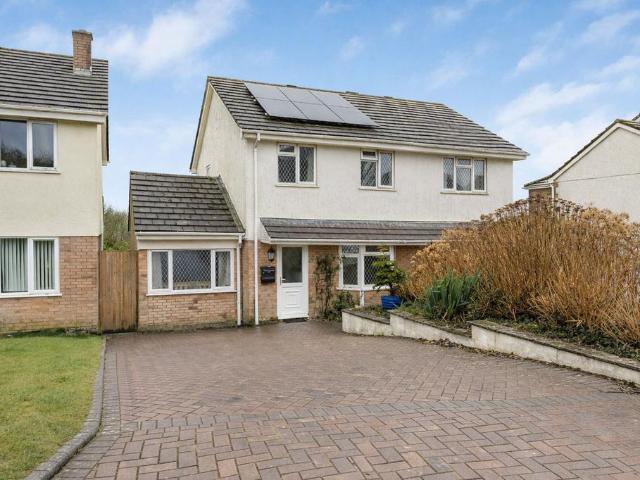 House for sale in Shortlanesend, Cornwall