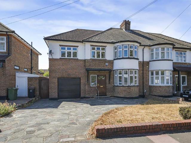 House for sale in Hayes, Greater London