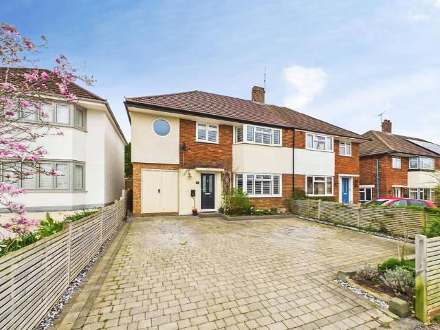 House for sale in New Town, Horsham