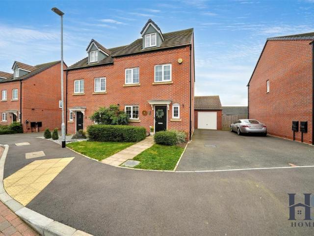 House for sale in Hampton, Crookhill