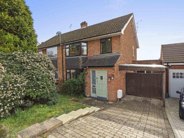 House for sale in Lunnon, Buckinghamshire