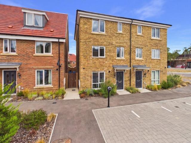 House for sale in Sunninghill and Ascot, Ascot