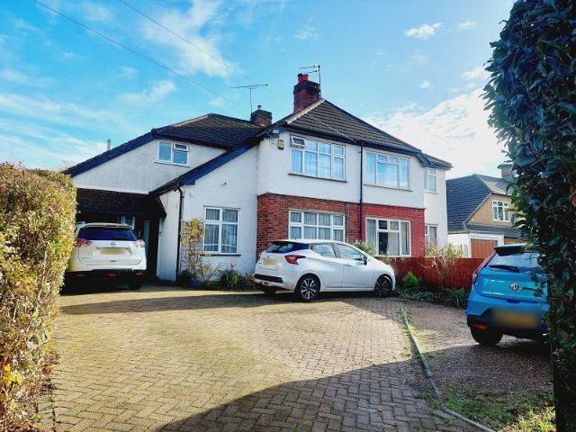 House for sale in Pachesham Park, Surrey