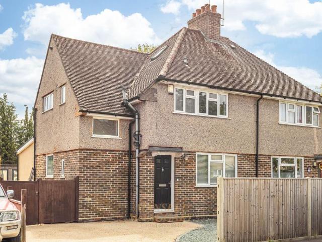 House for sale in Red Hill, Surrey
