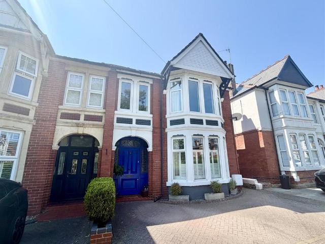 House for sale in Rodbourne, Swindon