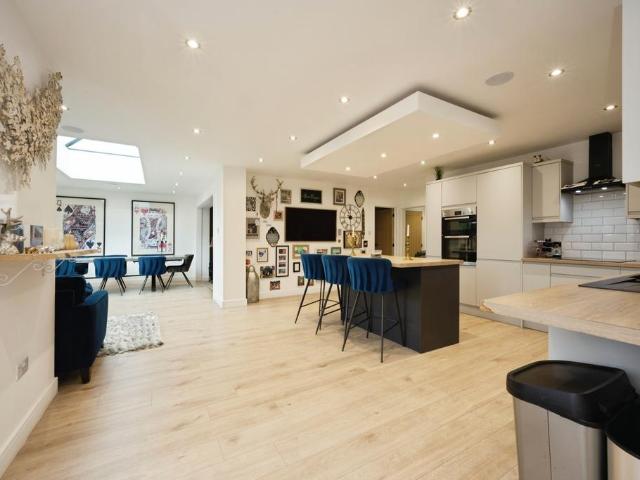 House for sale in Caddington, Bedfordshire