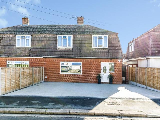 House for sale in Hartcliffe, Bristol