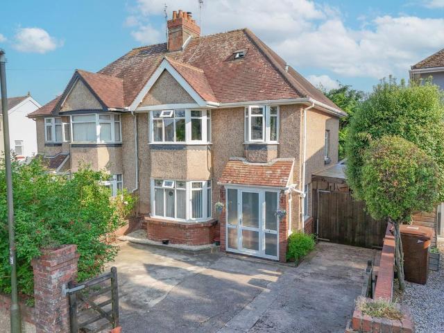 House for sale in Tweenaways, Livermead