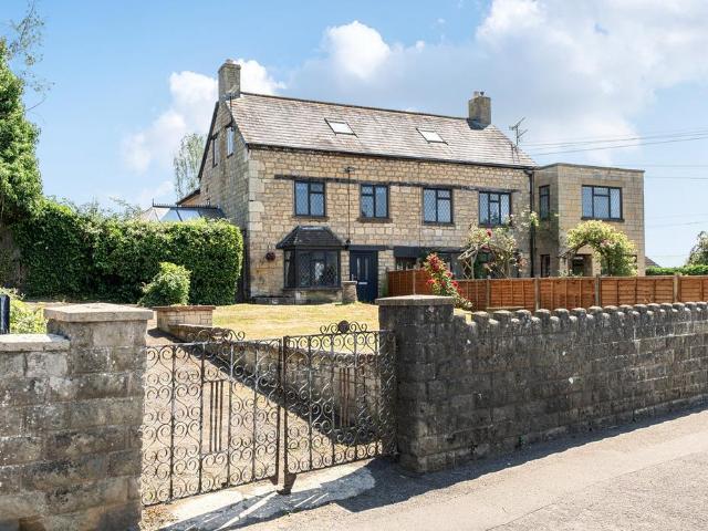 House for sale in Stonehouse, School House