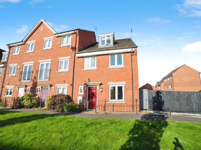 House for sale in Mickleover, East Midlands