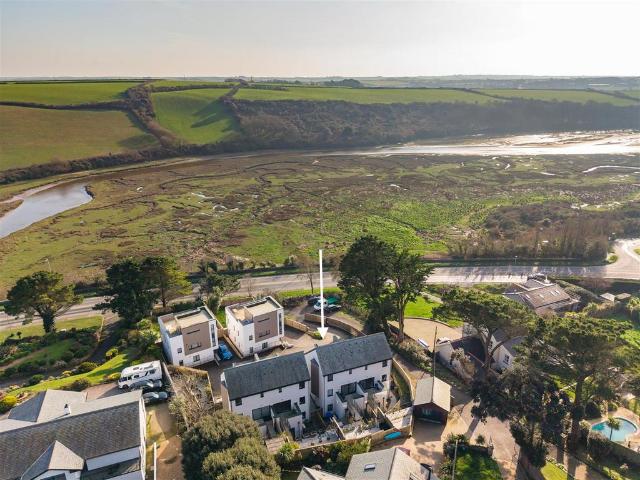 House for sale in Newquay, Cornwall