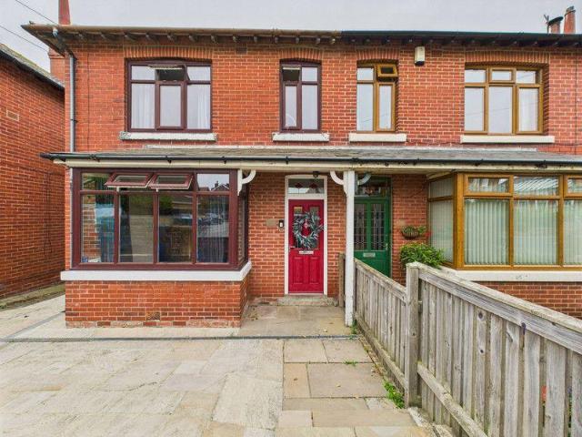 House for sale in Whitby, North Yorkshire