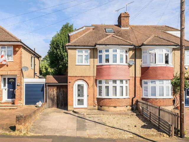 House for sale in Northwood, Greater London