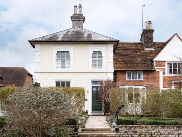 House for sale in Pouchen End, Hertfordshire