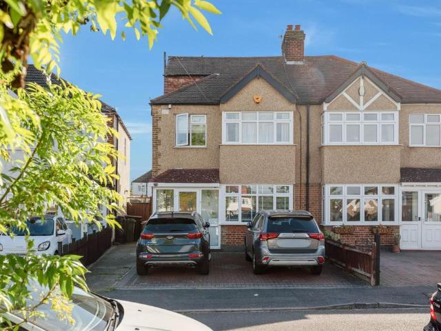 House for sale in Greater London