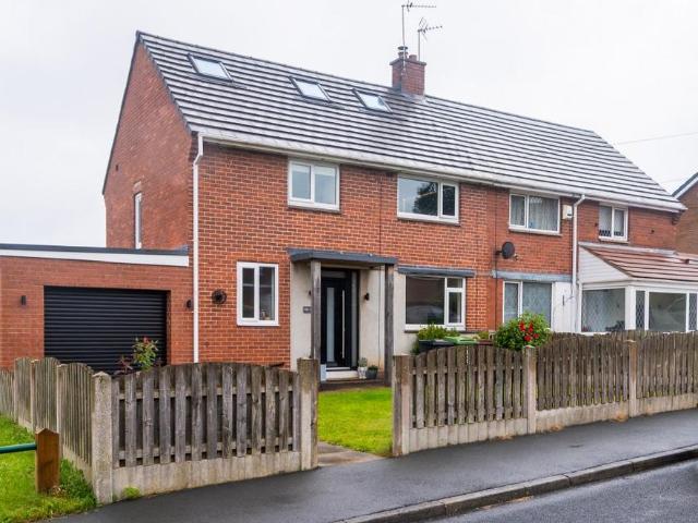 House for sale in Drighlington