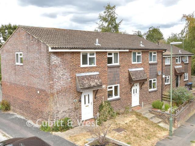 House for sale in Perryfields, West Sussex