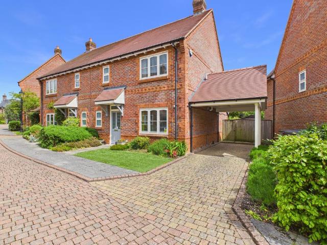 House for sale in Lane End, Buckinghamshire