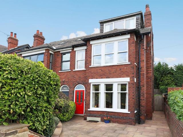 House for sale in Wrenthorpe, Wakefield