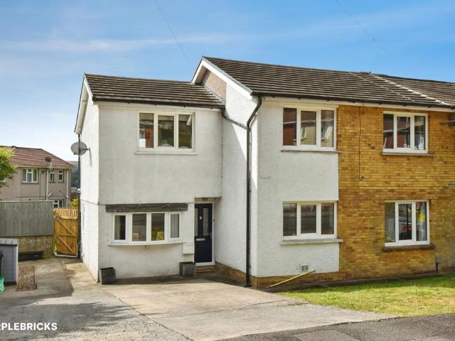 House for sale in Blaenhonddan, Cadoxton-juxta-neath
