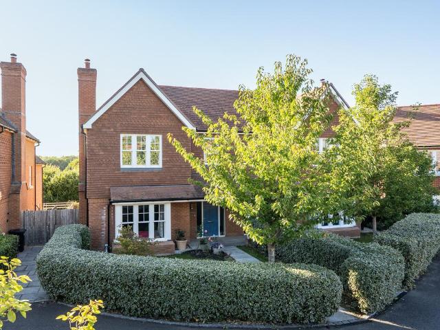 House for sale in Kings Worthy, Winchester