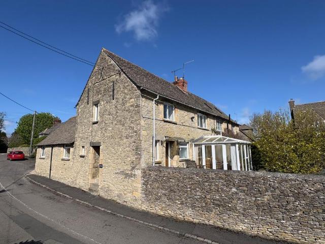 House for sale in Fossebridge, Gloucestershire