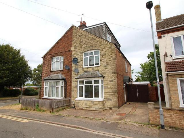 House for sale in Werrington Village, Peterborough