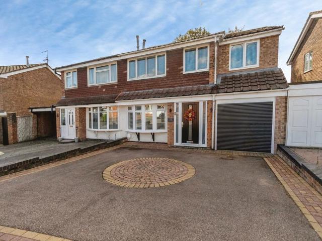 House for sale in Heath Hayes, Cannock Chase