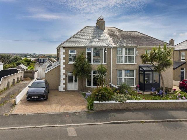 House for sale in Newquay, Cornwall