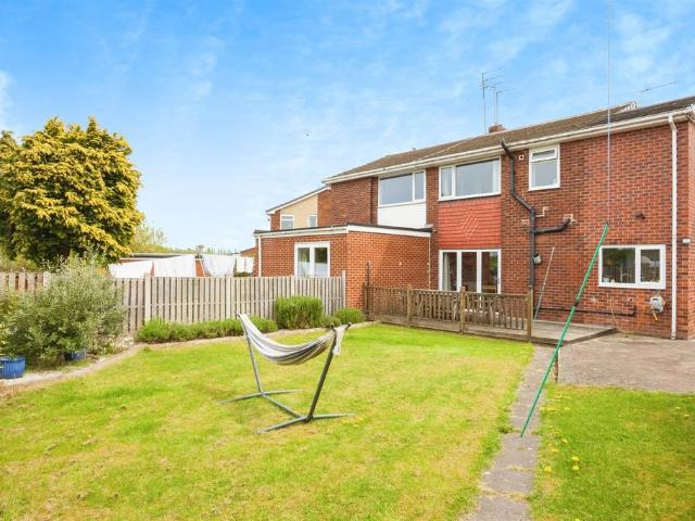 House for sale in Horbury, West Yorkshire