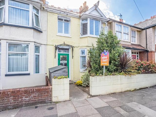 House for sale in Acol, Kent