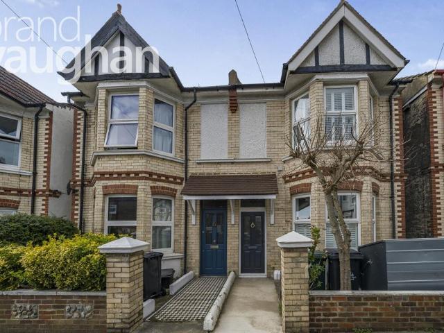 House for sale in Aldrington